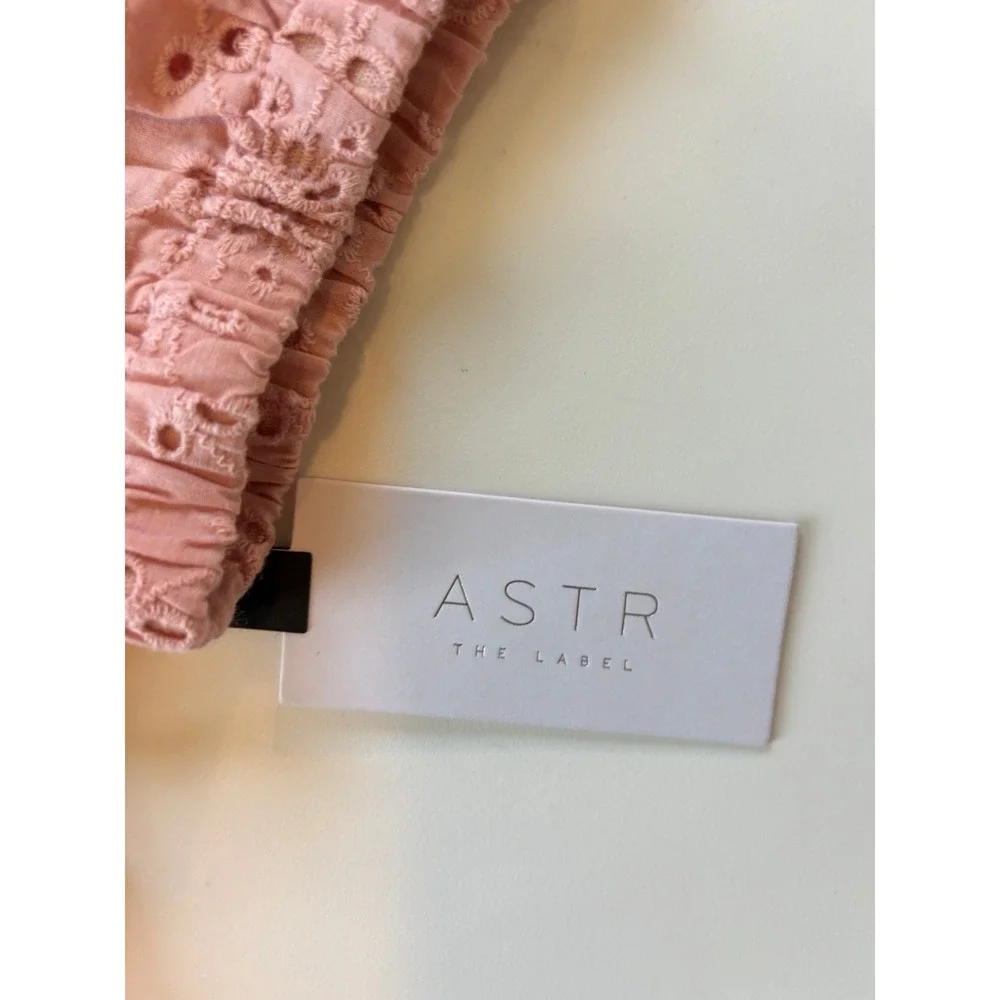 NEW ASTR Smocked Eyelet Puff Sleeve Top Peachy Pink Womens Large Coquette Pastel